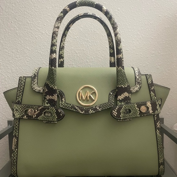 Brand New Michael Kors Purse